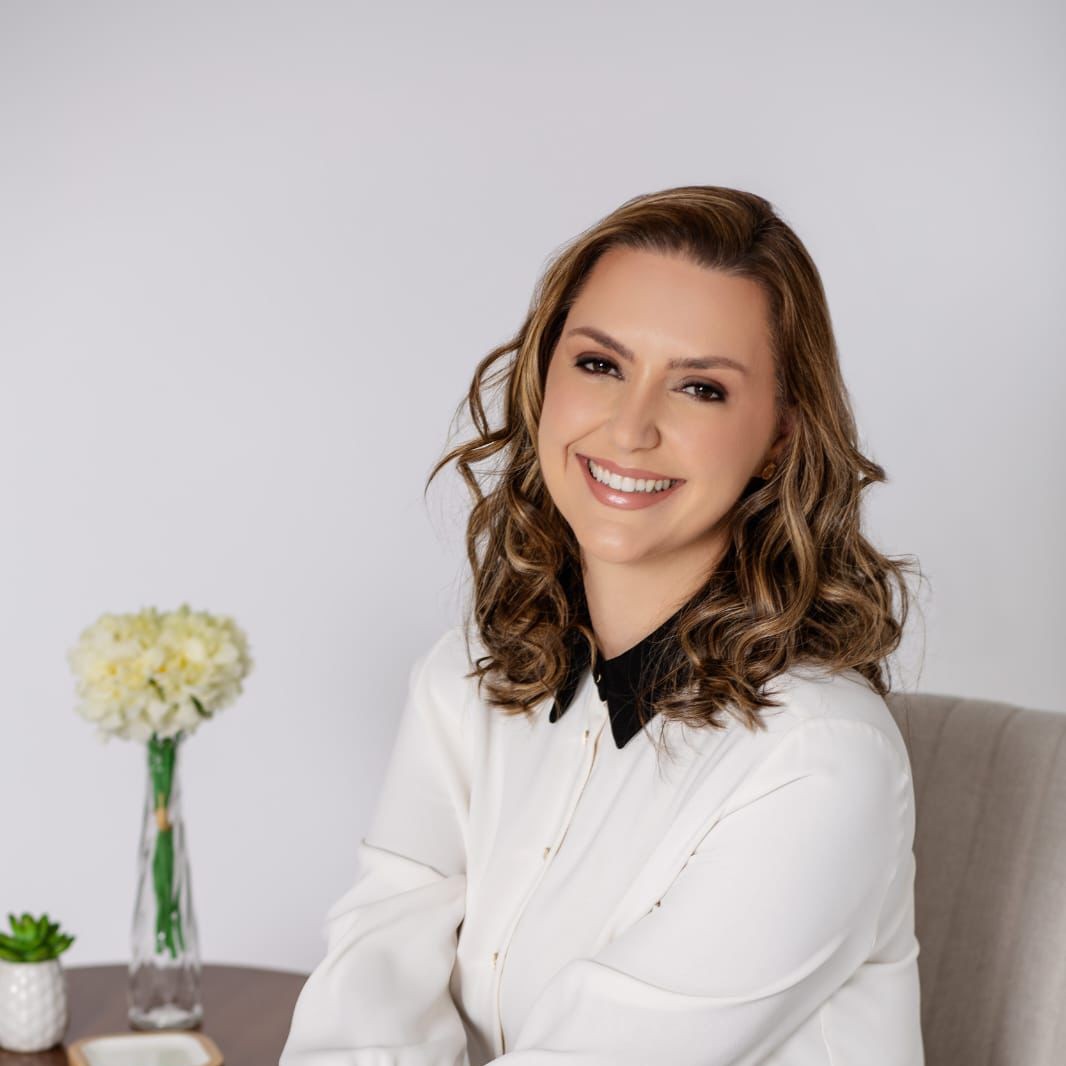 Drª Gabriela Ribeiro Viola Ferreira